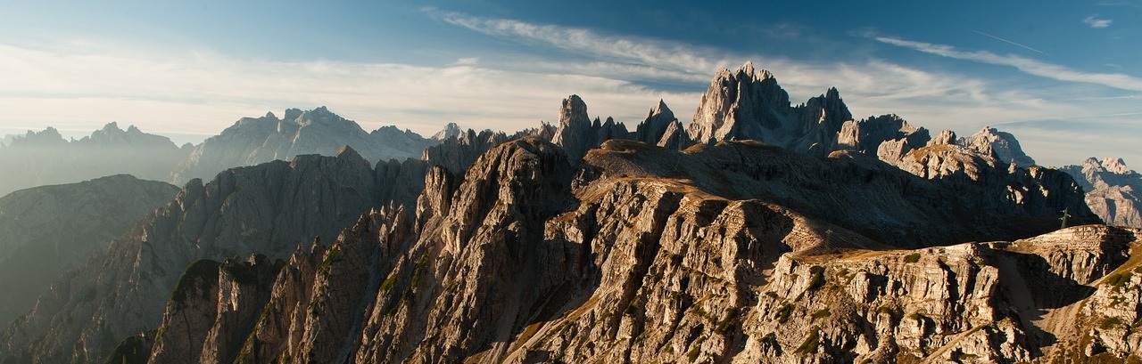 Image of rocks and mountains